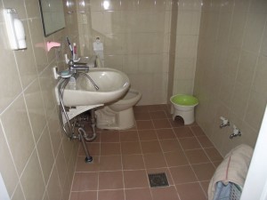 south korean bathroom
