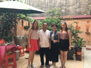 i-to-i China interns with locals in Sung De water village, China
