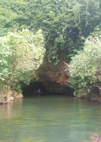 Dragon Mountain lake trip Vietnam