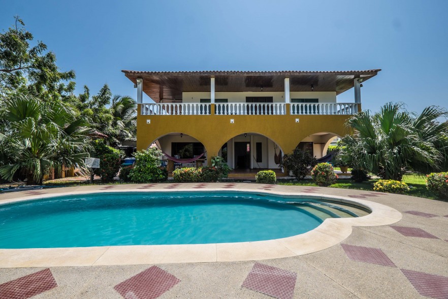 Swimming pool at the apartment in Santa Veronica