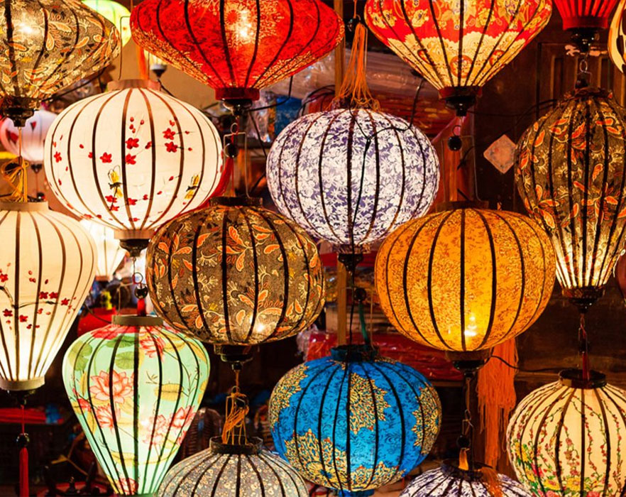 Featured image of post Lanterns That Look Like The Moon - Lanterns that look like the moon.
