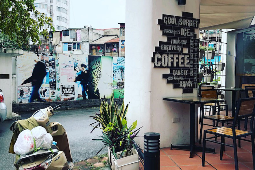 coffee shop in Hanoi
