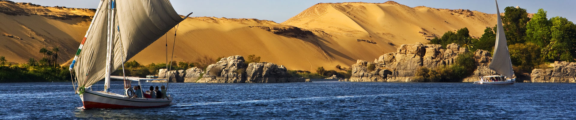 Desert sands and blue water in Egypt