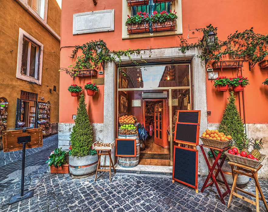 Picturesque fruit store in Rome