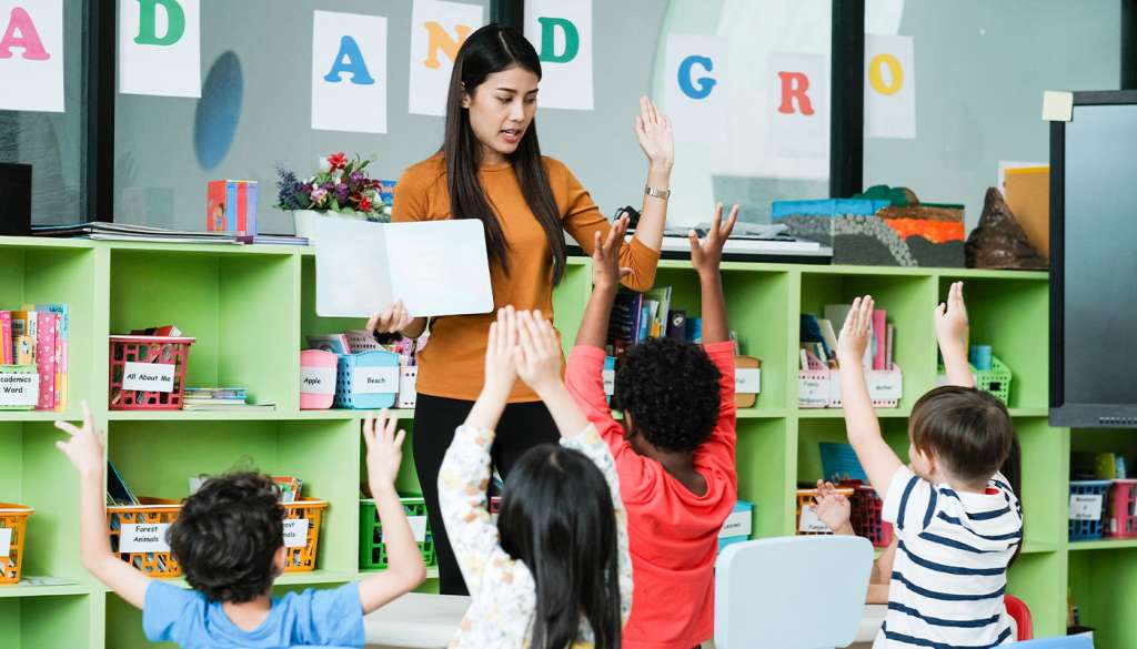 TEFL teacher teaching young students