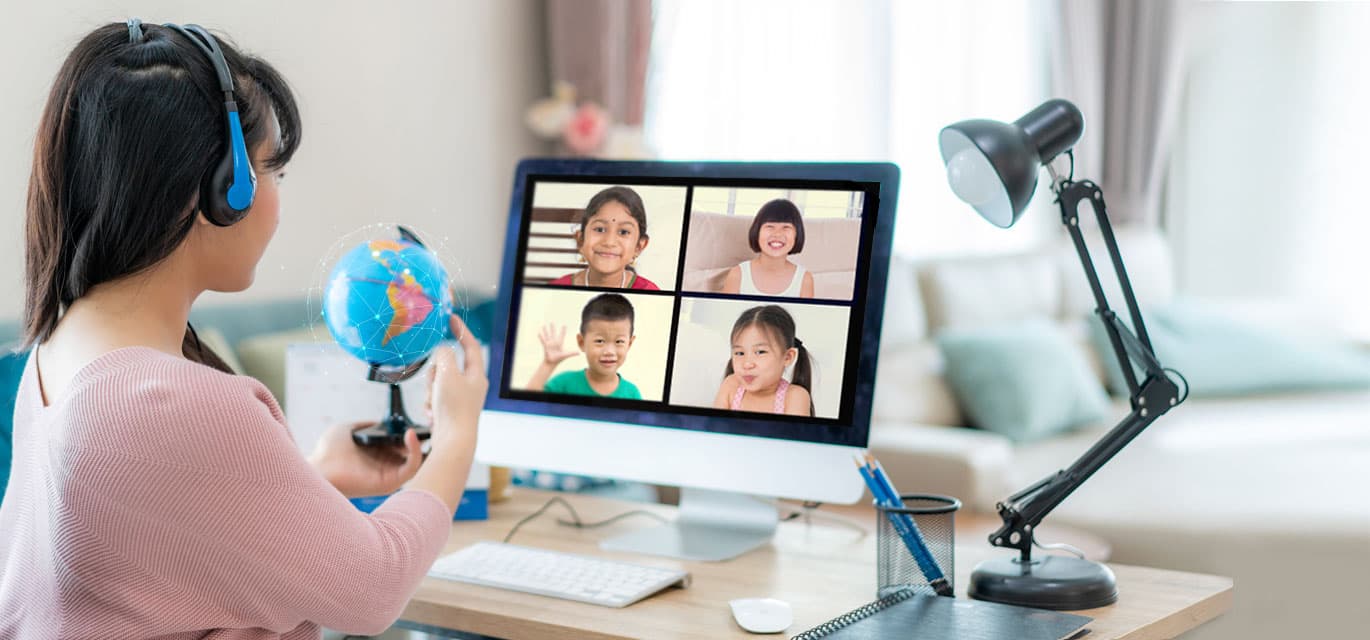 woman teaching students online