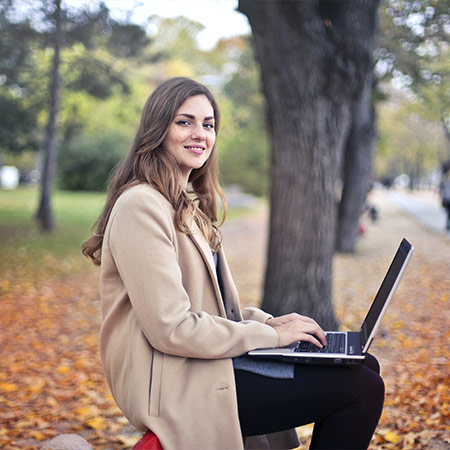 A girl gaining online teaching experience