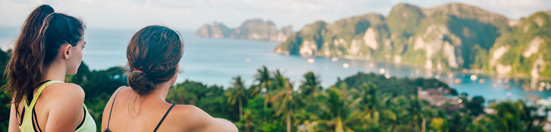 girls looking out over halong bay